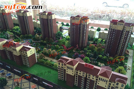 城北电影大厦2室2厅1卫103m2毛坯房